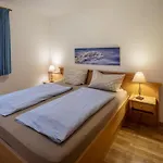Tatil Evi No 6 Tame Emperor